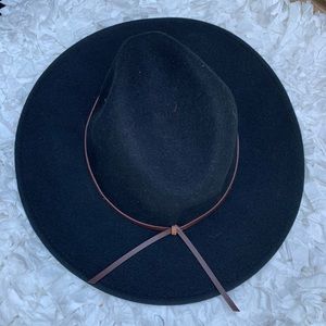 Urban outfitters black felt hat